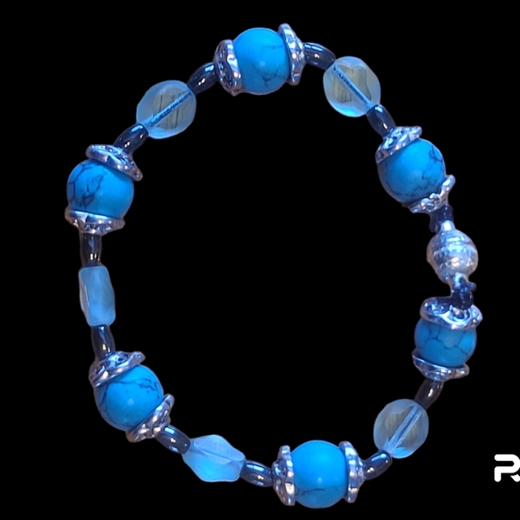 Handcrafted Bracelet - Picture 1 of 5